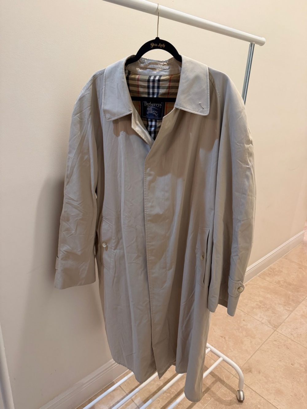 Burberry Men's Large size Beige Trench Coat with Signature Check Lining